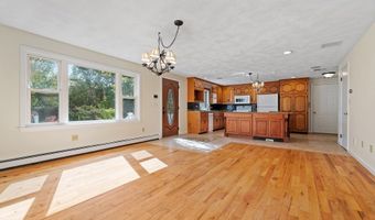 30 Coleman Ave Ext, Attleboro, MA 02703