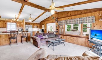 107 Jacks Ln, Bonneau, SC 29431