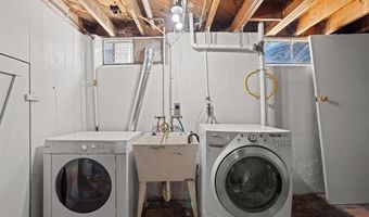 15836 ANNE Ave, Allen Park, MI 48101