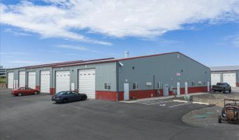 10915 W Fast Lane Rd, Airway Heights, WA 99001