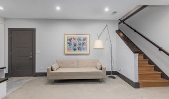 657 Greenslate Dr SE, Ada, MI 49301