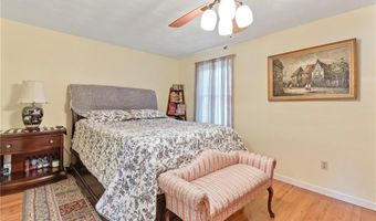 1603 Plainfield Pike F6, Johnston, RI 02919