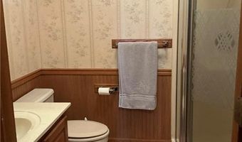 455 Forest Ave SE, Baxley, GA 31513