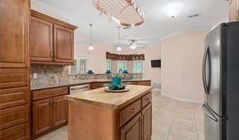 1445 W Highland Ave, Aransas Pass, TX 78336