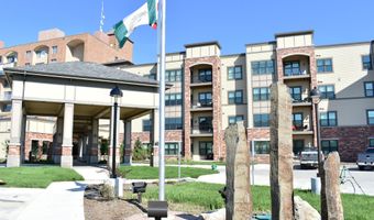 2205 Green Hills Dr 1401, Ames, IA 50014