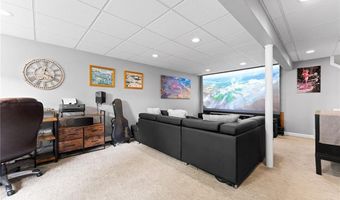 17 Boyle Ave, Cumberland, RI 02864
