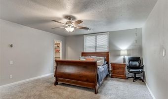 6810 NW 50th St, Bethany, OK 73008