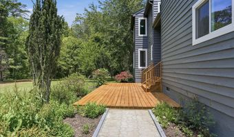 2391 HOLLY SPRINGS Rd, Amissville, VA 20106