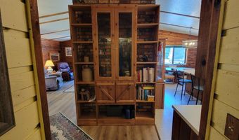 10525 Skunk Creek Rd, Cascade, ID 83611