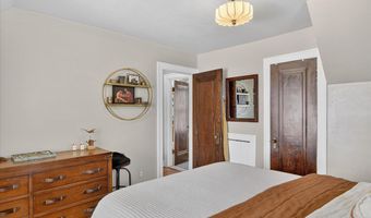 1732 Jackson Ave, Ann Arbor, MI 48103