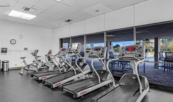 20367 W Country Club Dr L25, Aventura, FL 33180