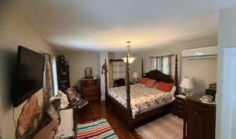 5912 Dunbar Rd, Appalachia, VA 24216