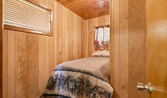 Clouse Road, Addison, PA 15411