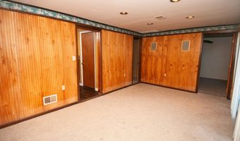 131 Veeder Ln, Bayville, NJ 08721