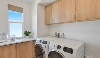 1750 E Park St 18, Anaheim, CA 92805