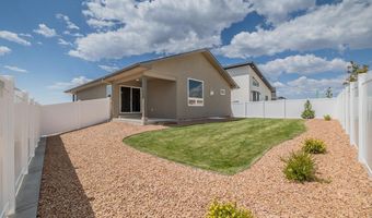 4044 SADDLEBACK Ln, Cheyenne, WY 82001