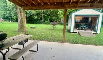 923 Rosemary St, Aurora, MO 65605