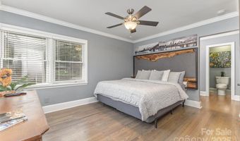 4121 Sheridan Dr, Charlotte, NC 28205