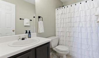 56 Princeton Glen Ct, Adairsville, GA 30103