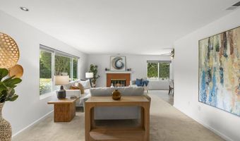 2550 Unicornio St, Carlsbad, CA 92009