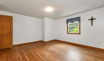 1 Woodland Cir, Bow, NH 03304
