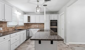 1059 S Mccampbell St, Aransas Pass, TX 78336