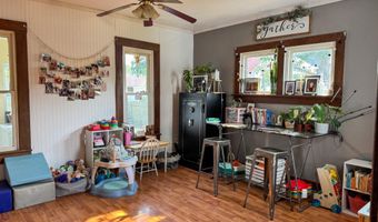 156 Bryan St, Berne, IN 46740