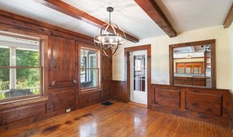 76 Spruce St, Brattleboro, VT 05301