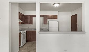 465 N Mill Rd, Addison, IL 60101