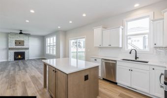 405 NE 59th St, Ankeny, IA 50021