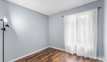 119 Colony Dr, Arden, NC 28704