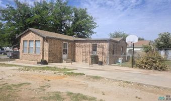 2606 Wyoming St, Carlsbad, NM 88220