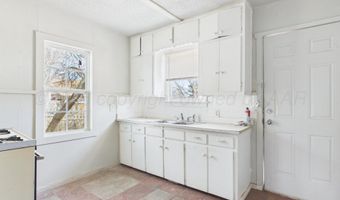 2216 D S Polk St, Amarillo, TX 79109