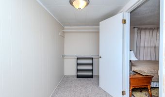 815 Grove St, Adel, IA 50003