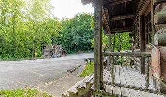 15303 15328 Midland Trl, Ansted, WV 25812
