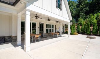 5087 Dillingham Dr, Acworth, GA 30101
