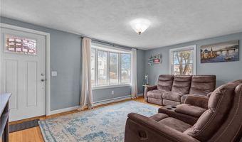 16 Flynn Ave, Cranston, RI 02920