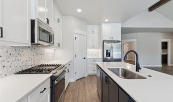 124 W 5th St, Arcadia, OK 73007