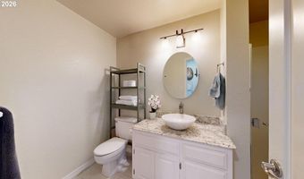 1303 MOORE St 102, Brookings, OR 97415