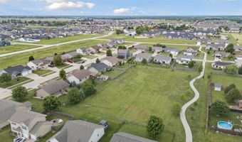 517 28th St SE, Altoona, IA 50009