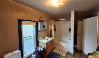 513 N Broad St, Adrian, MI 49221