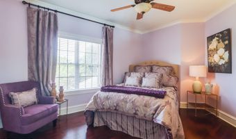 2001 Claudette Ct, Biloxi, MS 39531