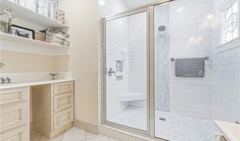 135 Suntree Dr, Advance, NC 27006