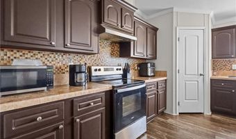 168 Bush Rd, Alma, GA 31510