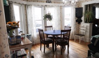 4 Amherst St, Augusta, ME 04330