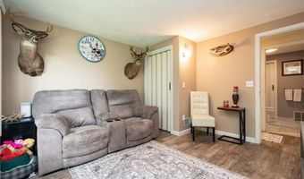 18 Pond Ct B, North Providence, RI 02904