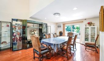 118 Grant Ave, Albertson, NY 11507