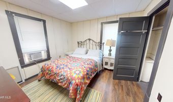 414 6th St, Altoona, PA 16602