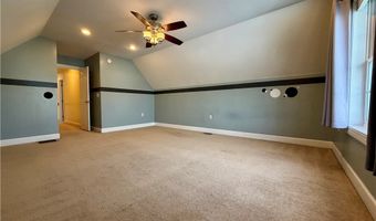 126 Saint Andrews Dr, Horseheads, NY 14845