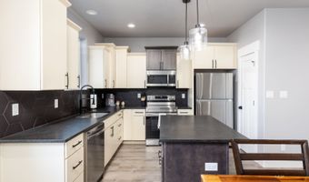 2413 N 5th St, Elko, NV 89801